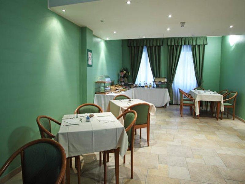 Hotel Lux Alessandria Exterior photo